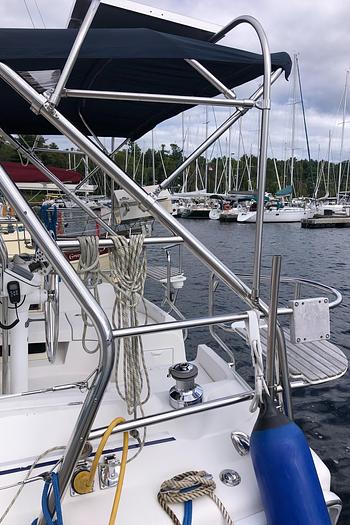 Used 2004 Hunter 33