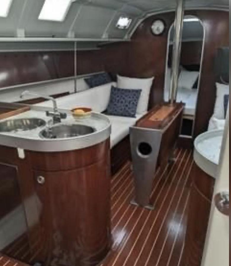 Used 1991 Beneteau 35S5