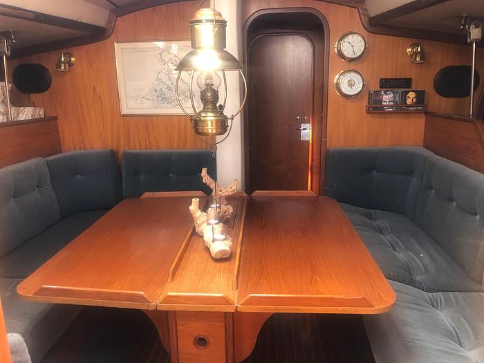 Used 1985 Beneteau First 42