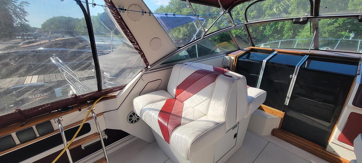 Used 1988 Sea Ray 340 Express Cruiser