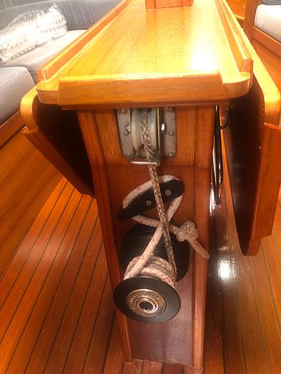 Used 1988 Jeanneau Sunshine 38