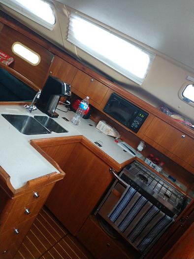 Used 2002 Hunter 356