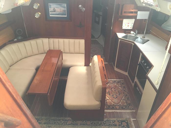 Used 1989 Catalina 42 MKi