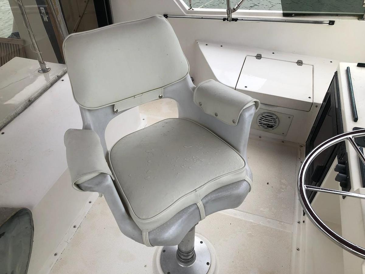 Used 1988 Hi-Tech Marine 44
