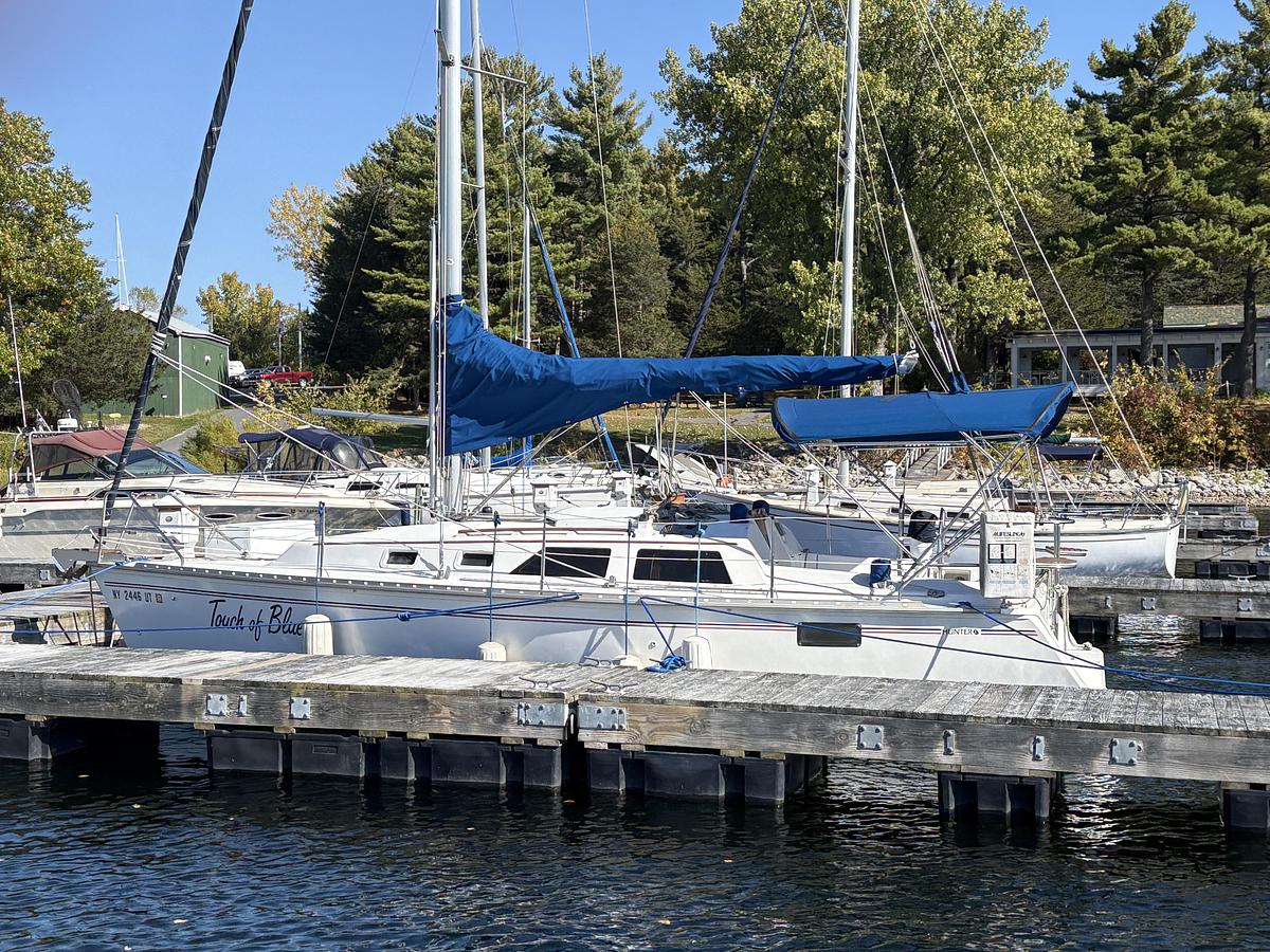 Used 1993 Hunter 28