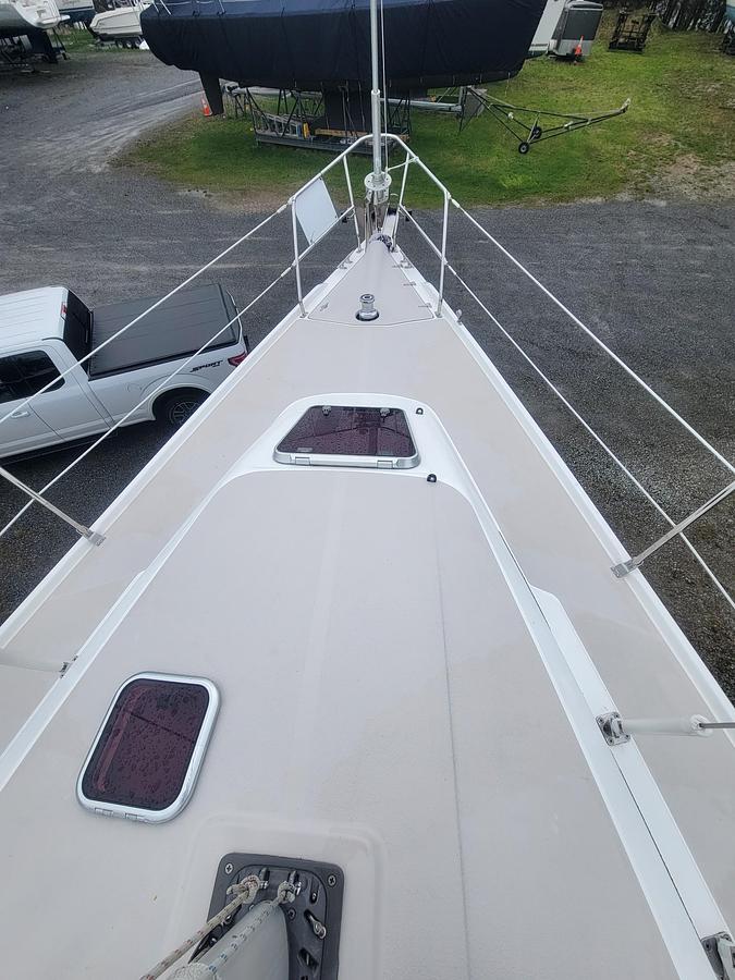 Used 2010 Catalina 350