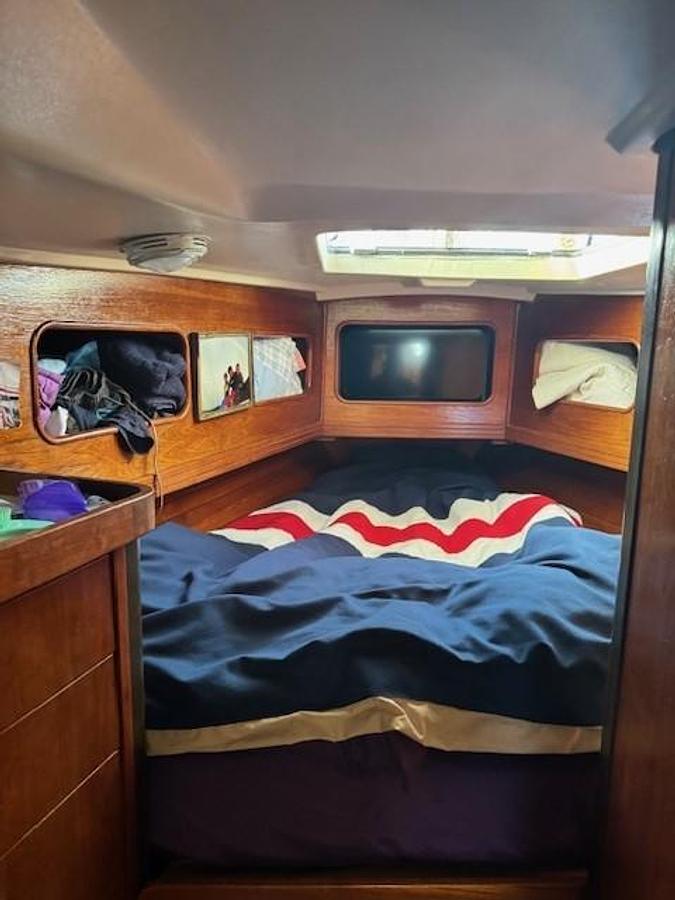 Used 1988 C&C 44