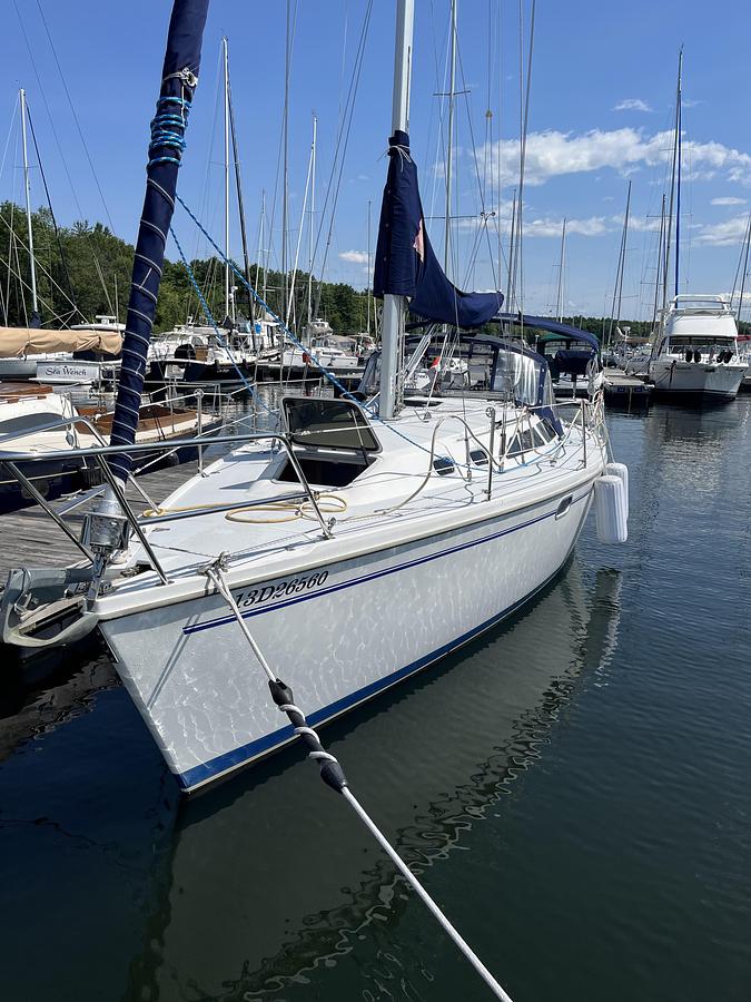 Used 2000 Catalina 320