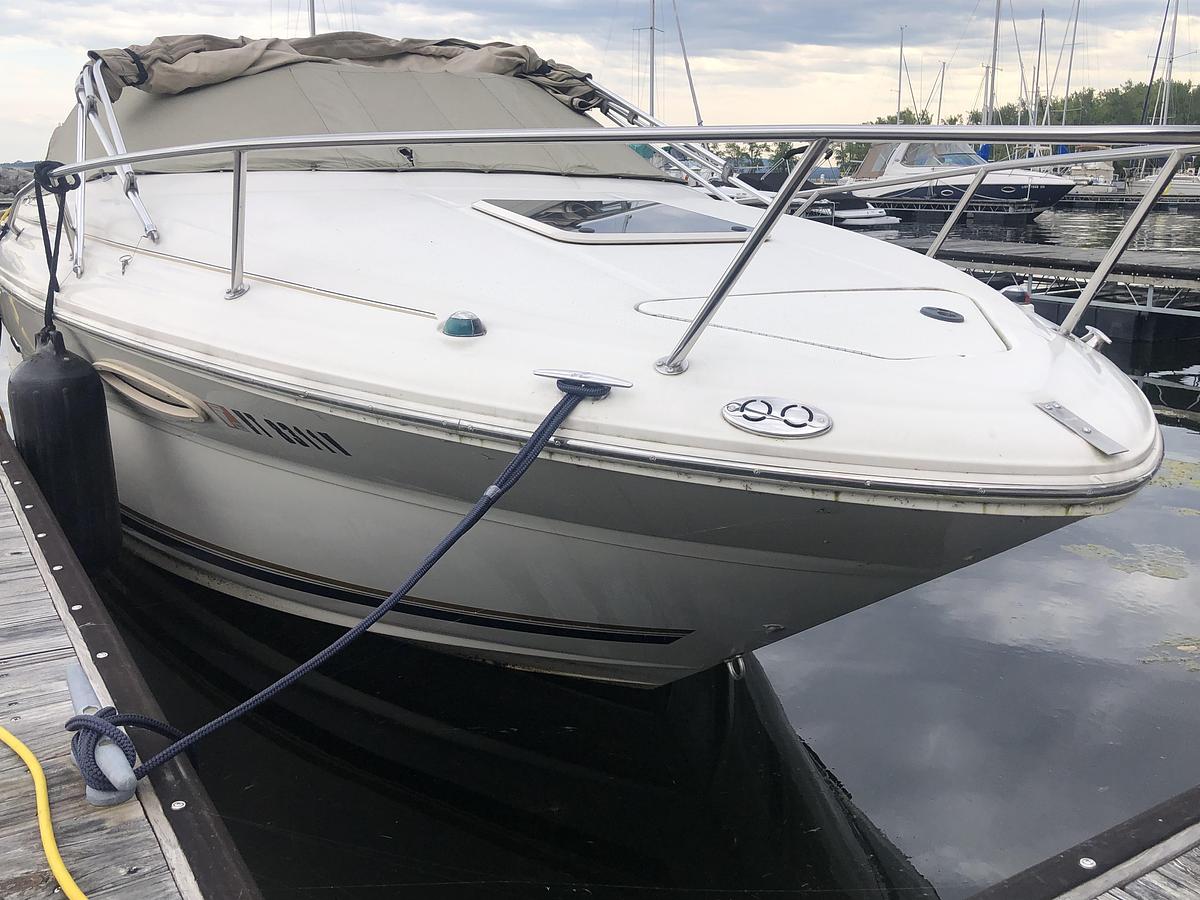Used 2001 Sea Ray 225 Weekender