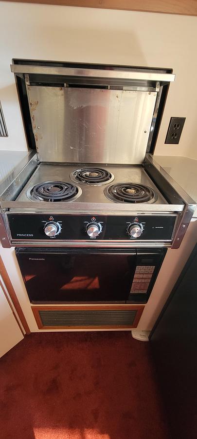 Used 1988 Sea Ray 340 Express Cruiser