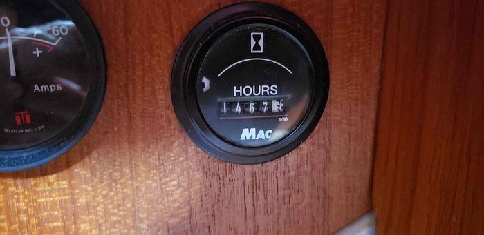 Used 1988 Hunter 35.5 Legend