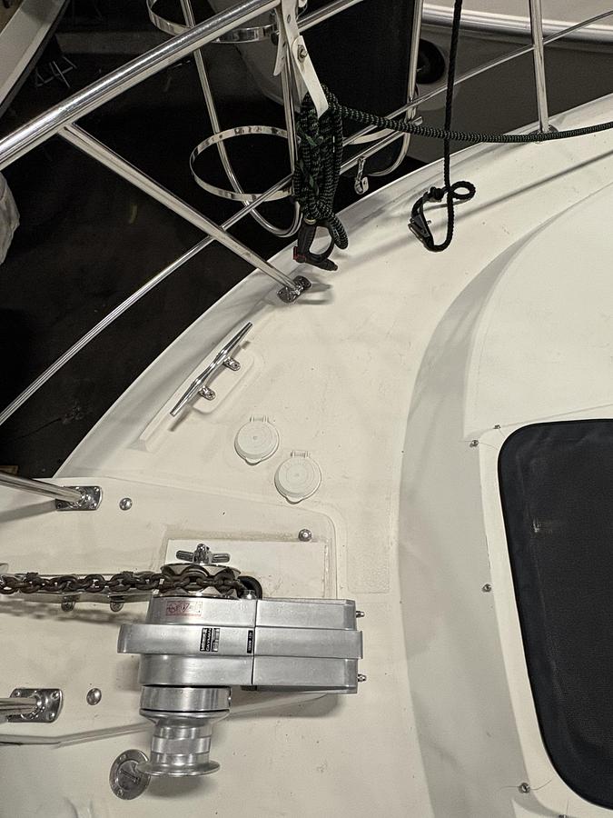 Used 1994 Carver 390 AC