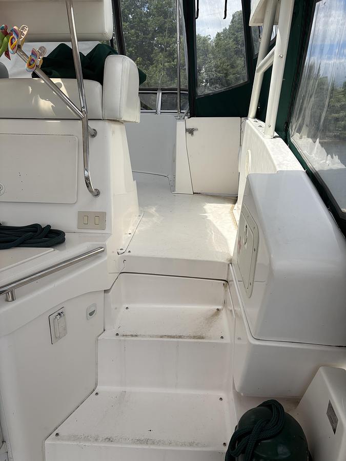 Used 1999 Silverton 392 Motor Yacht