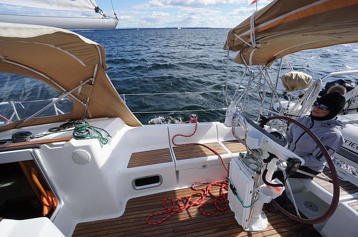 Used 2004 Jeanneau Sun Odyssey 37