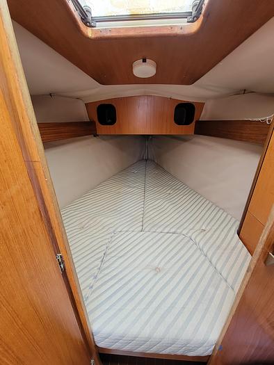 Used 1988 Beneteau 305