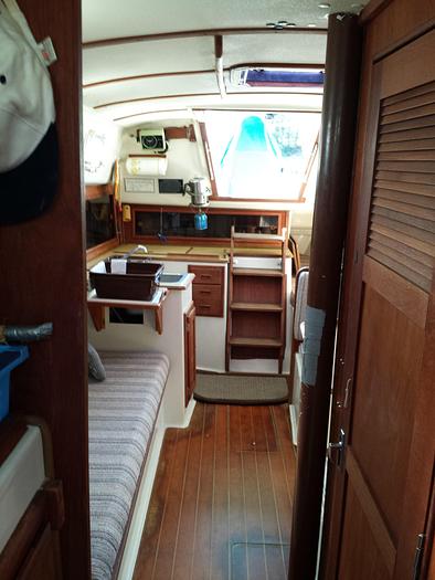 Used 1983 Watkins 32