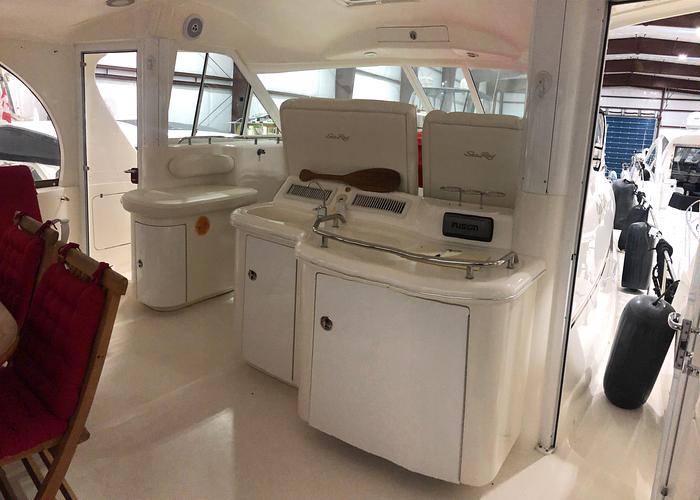 Used 2002 Sea Ray 480 Motor Yacht