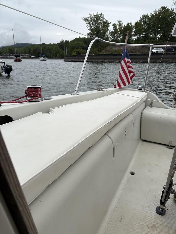 Used 1983 Sonic 23