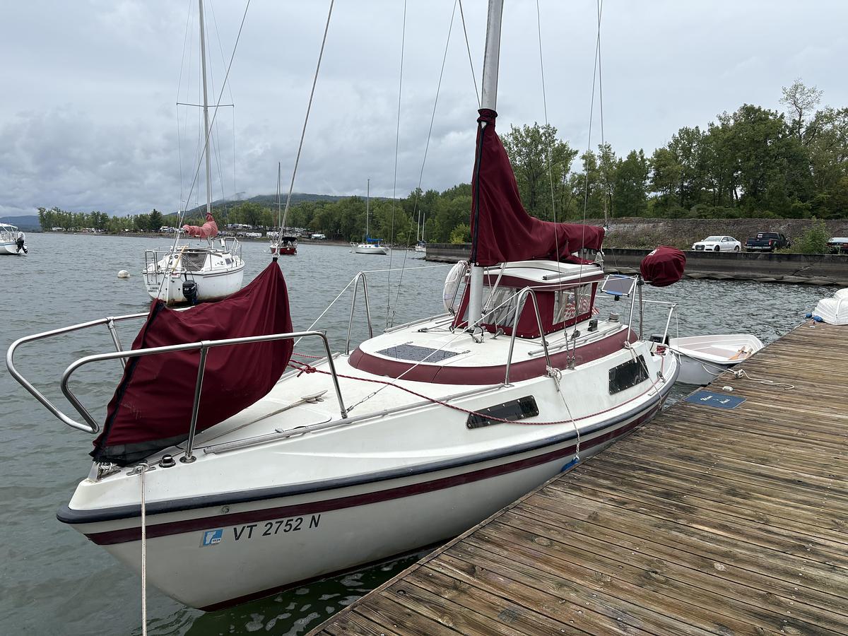Used 1983 Sonic 23