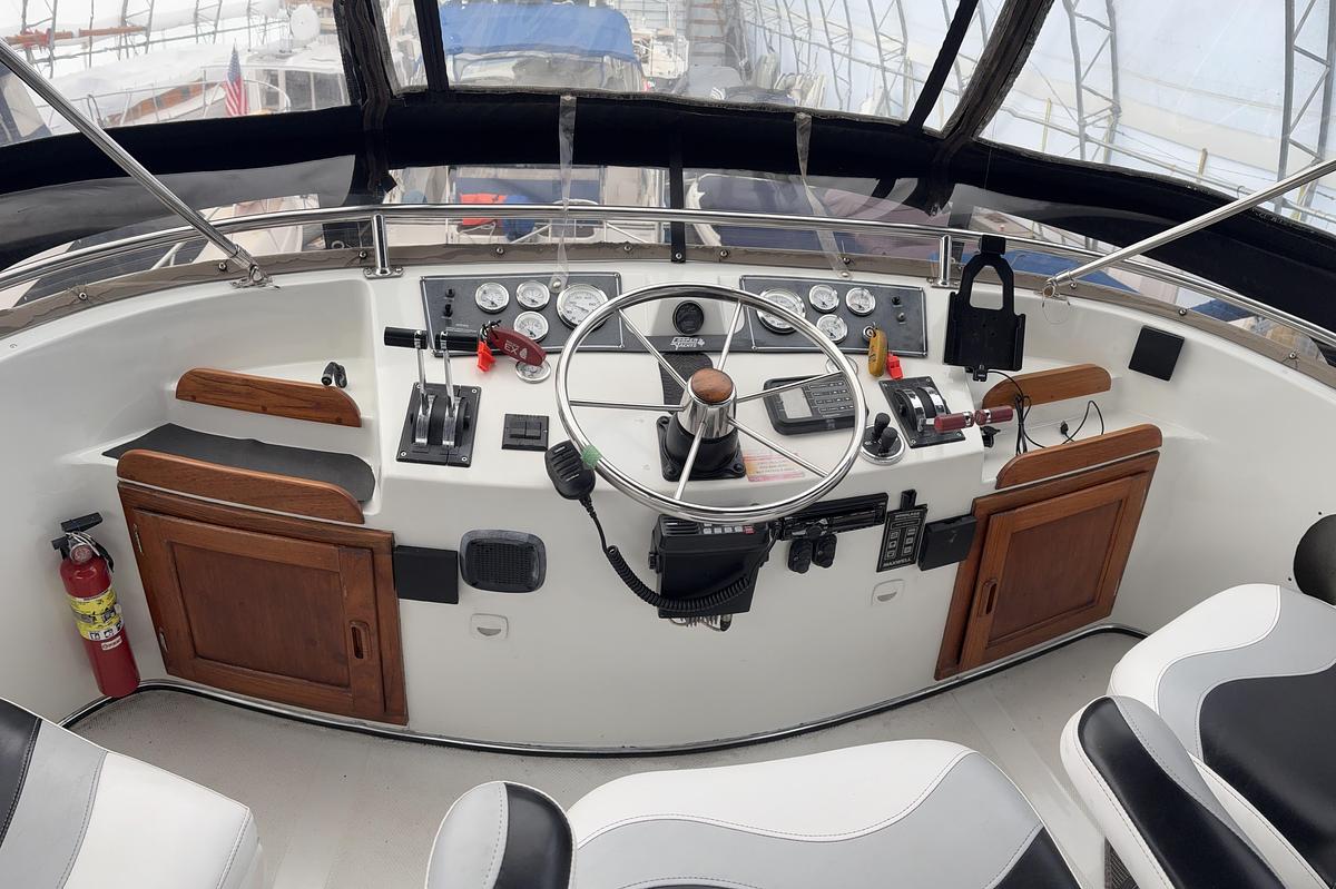 Used Prowler 10m (35')