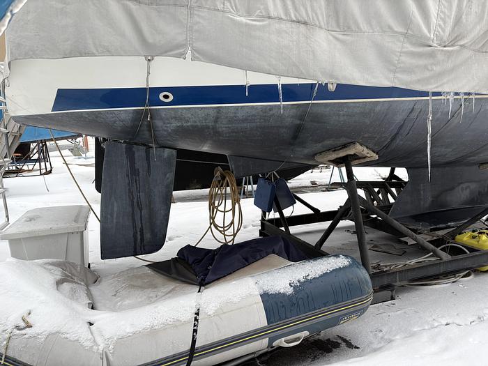 Used 2003 Catalina 350