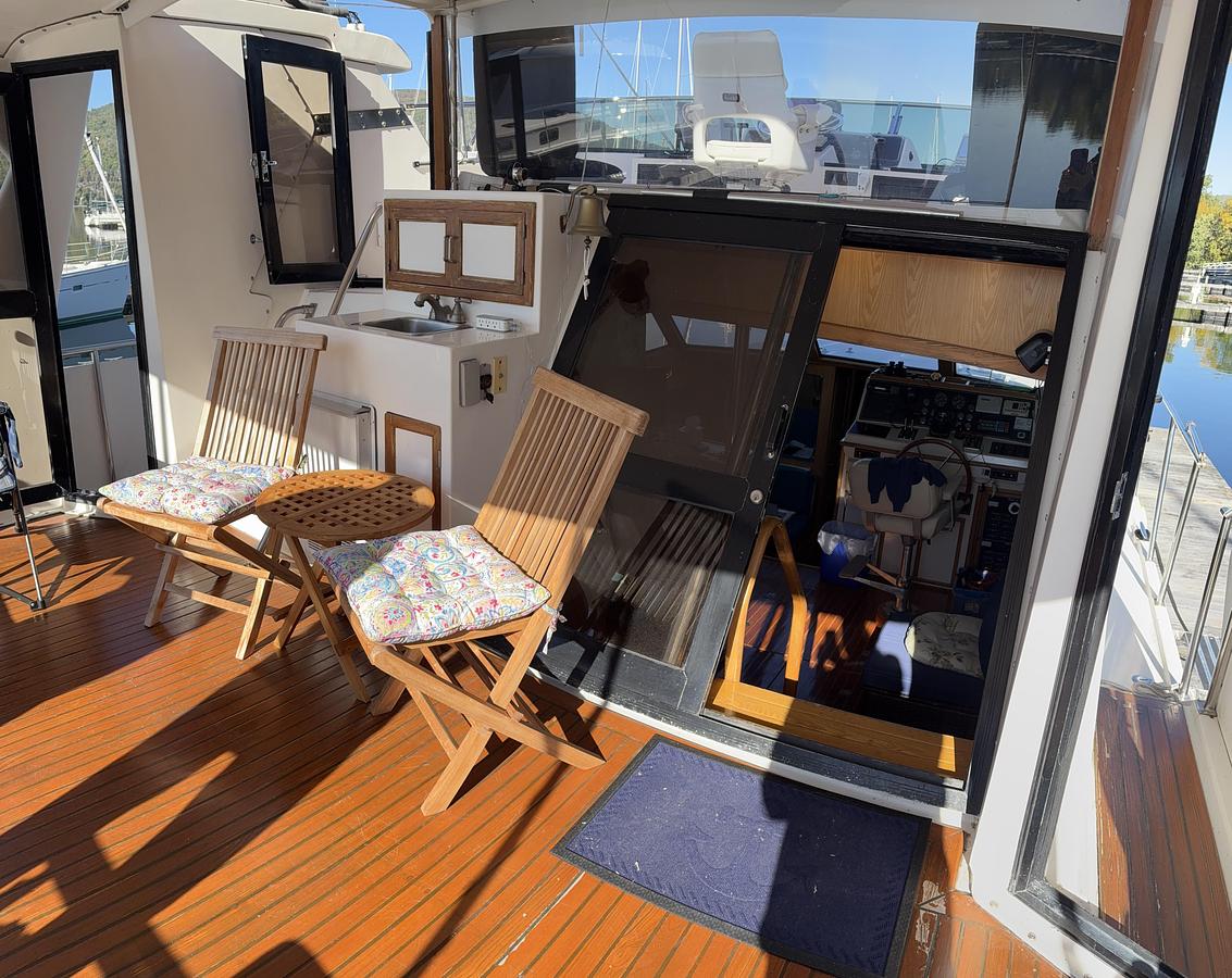 Used 1988 Hi-Tech Marine 44