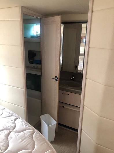 Used 1996 Bayliner 3587 Motoryacht