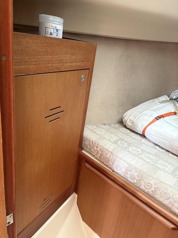Used 1997 Hunter 310