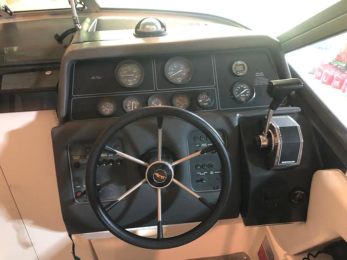 Used 1991 Sea Ray 250 Weekender