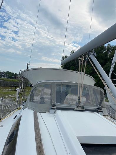Used 2011 Beneteau Oceanis 31