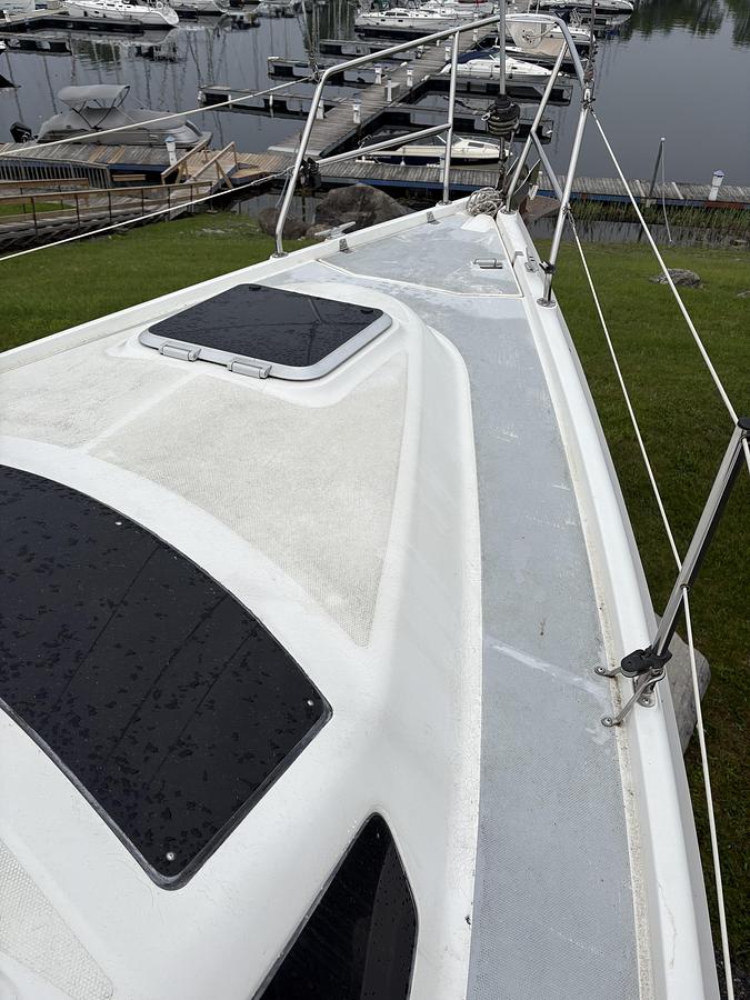 Used 1997 Hunter 310