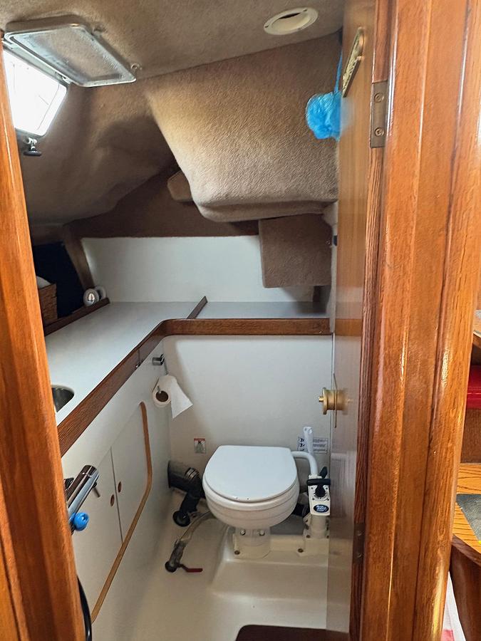 Used 1990 Beneteau Oceanis 350