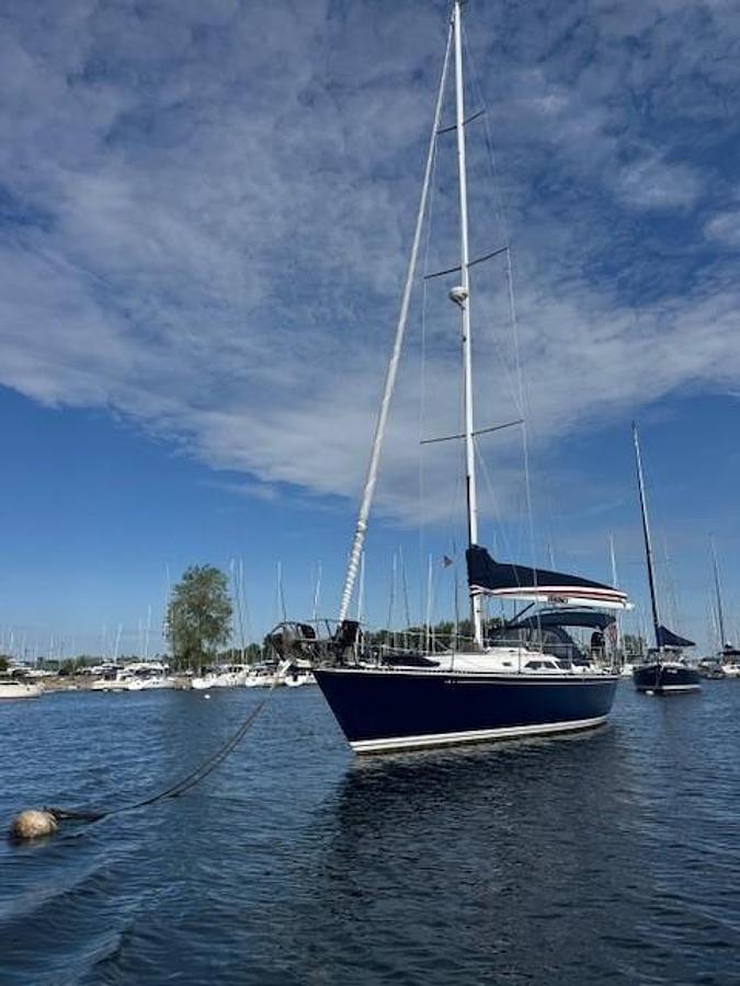 Used 1988 C&C 44