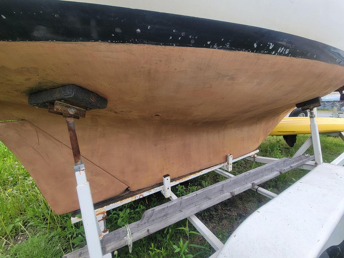 Used 1981 Cape Dory 25