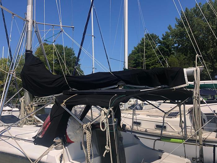 Used 2006 Telstar Trimaran 28