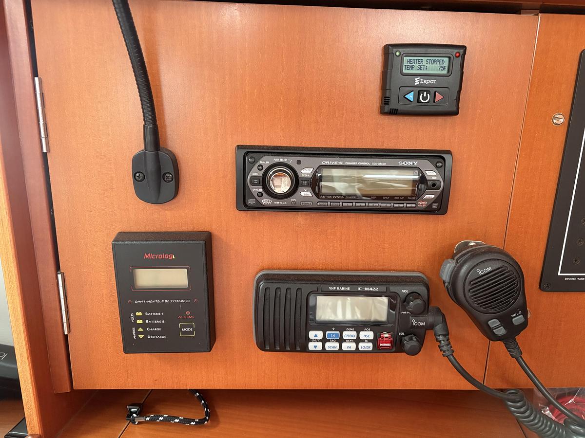 Used 2006 Beneteau 393