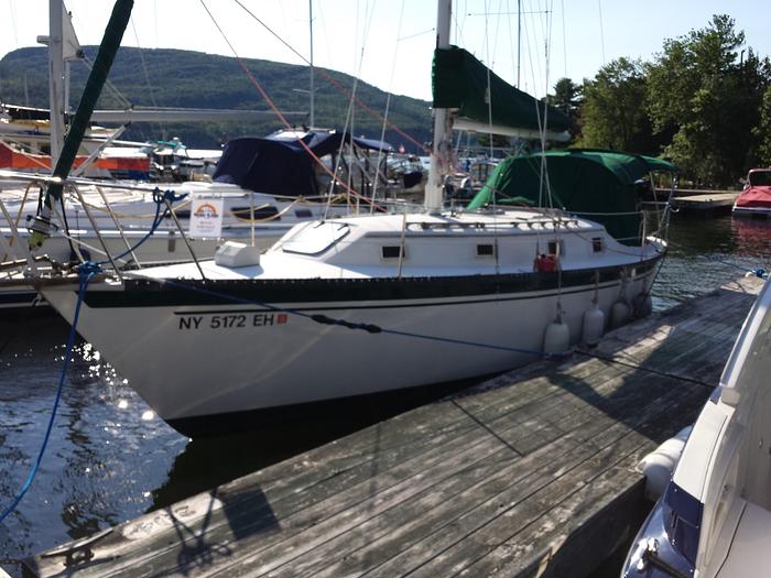 Used 1983 Watkins 32