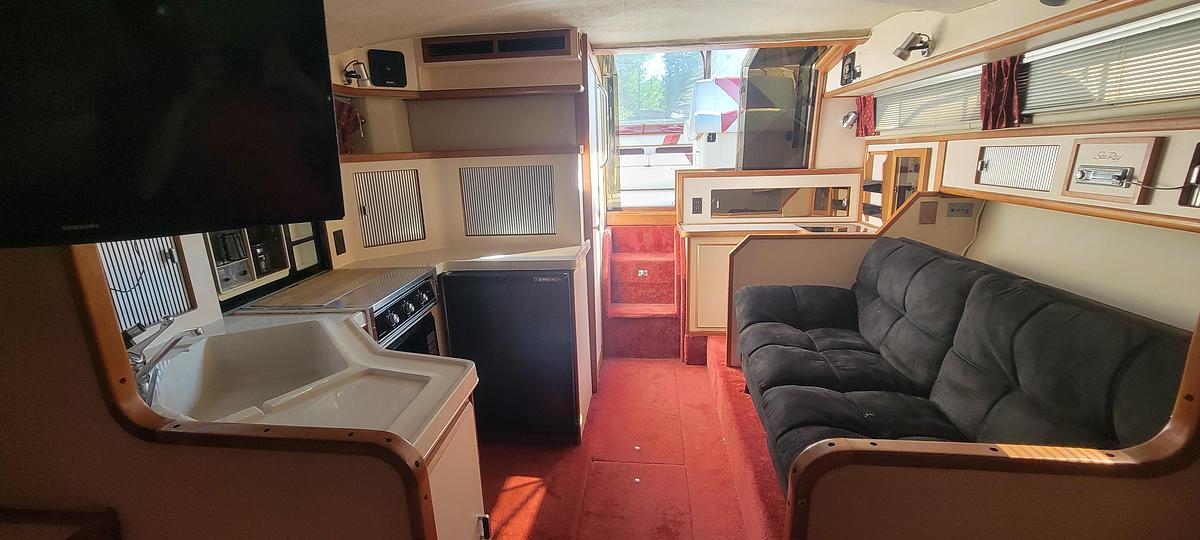 Used 1988 Sea Ray 340 Express Cruiser