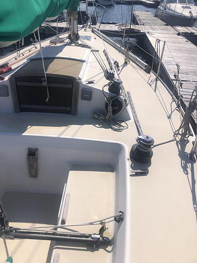 Used 1984 J Boats J 29
