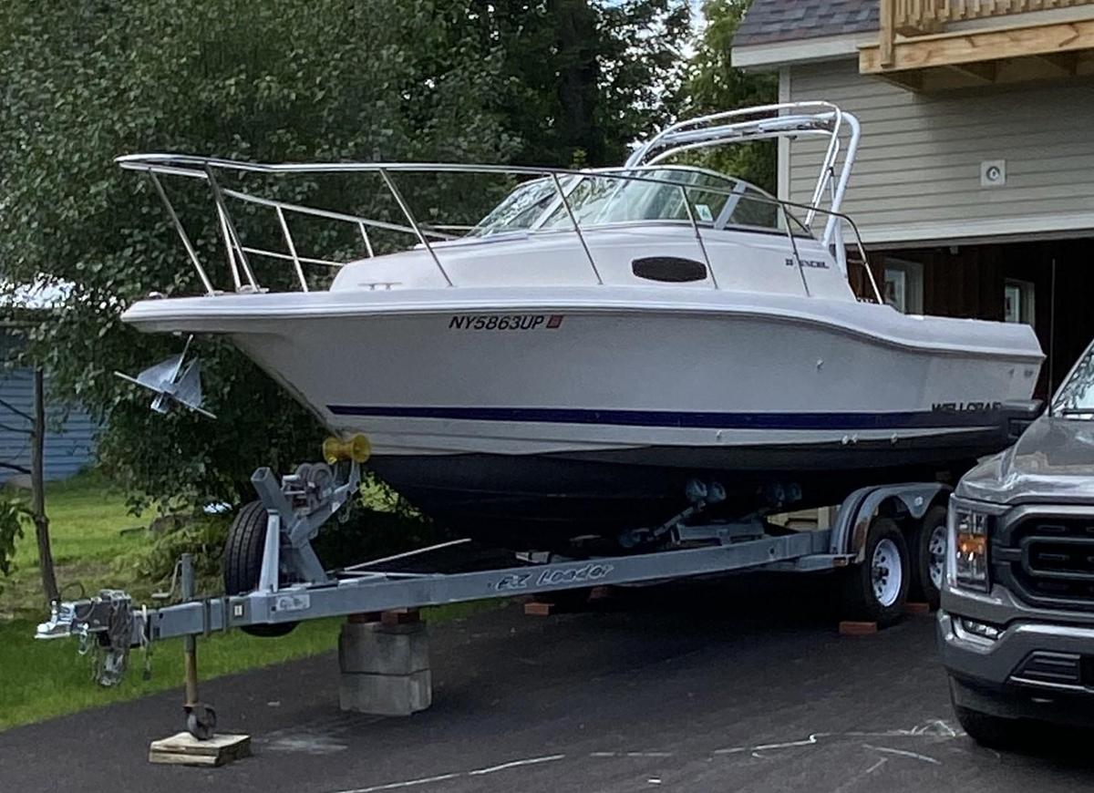 Used Wellcraft 23 Excel Fish
