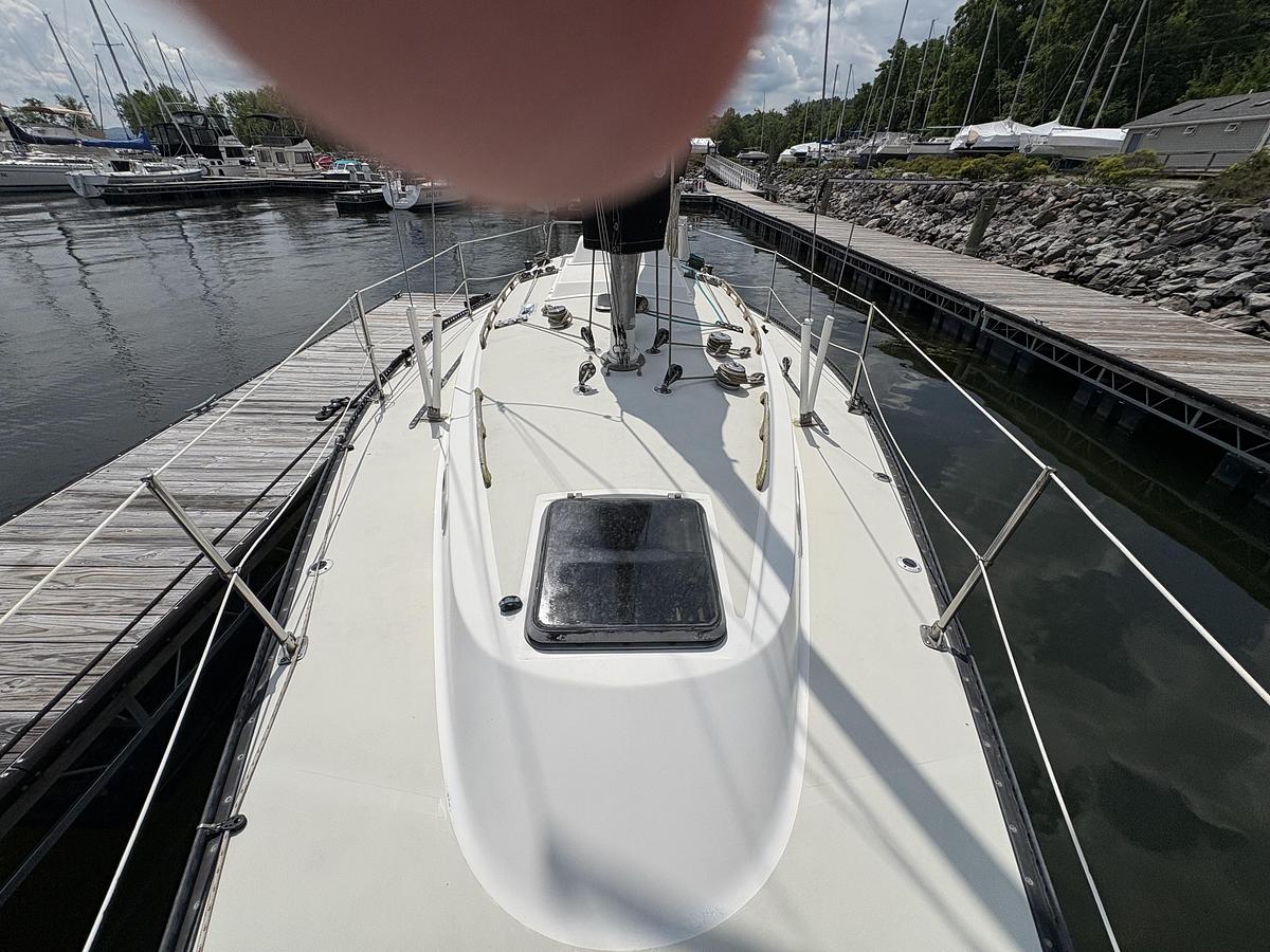 Used 1978 Pearson 31