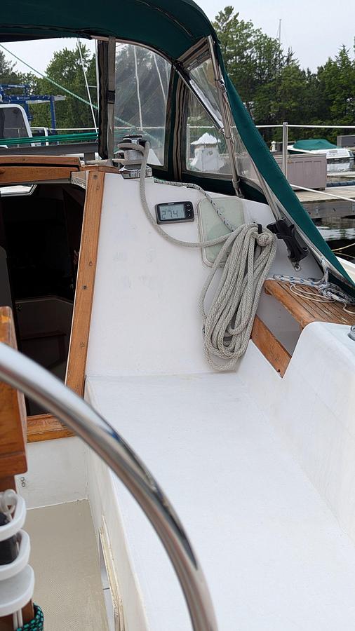 Used 1988 Catalina 30 MKII