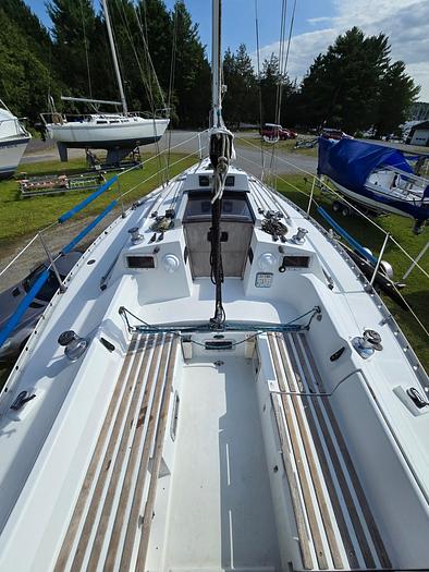 Used 1988 Beneteau 305