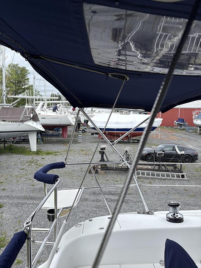 Used 2010 Catalina 350