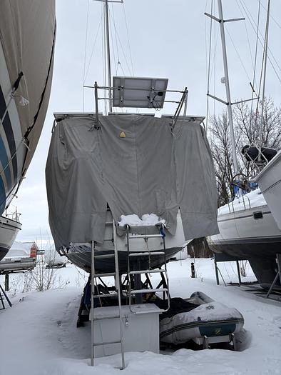 Used 2003 Catalina 350