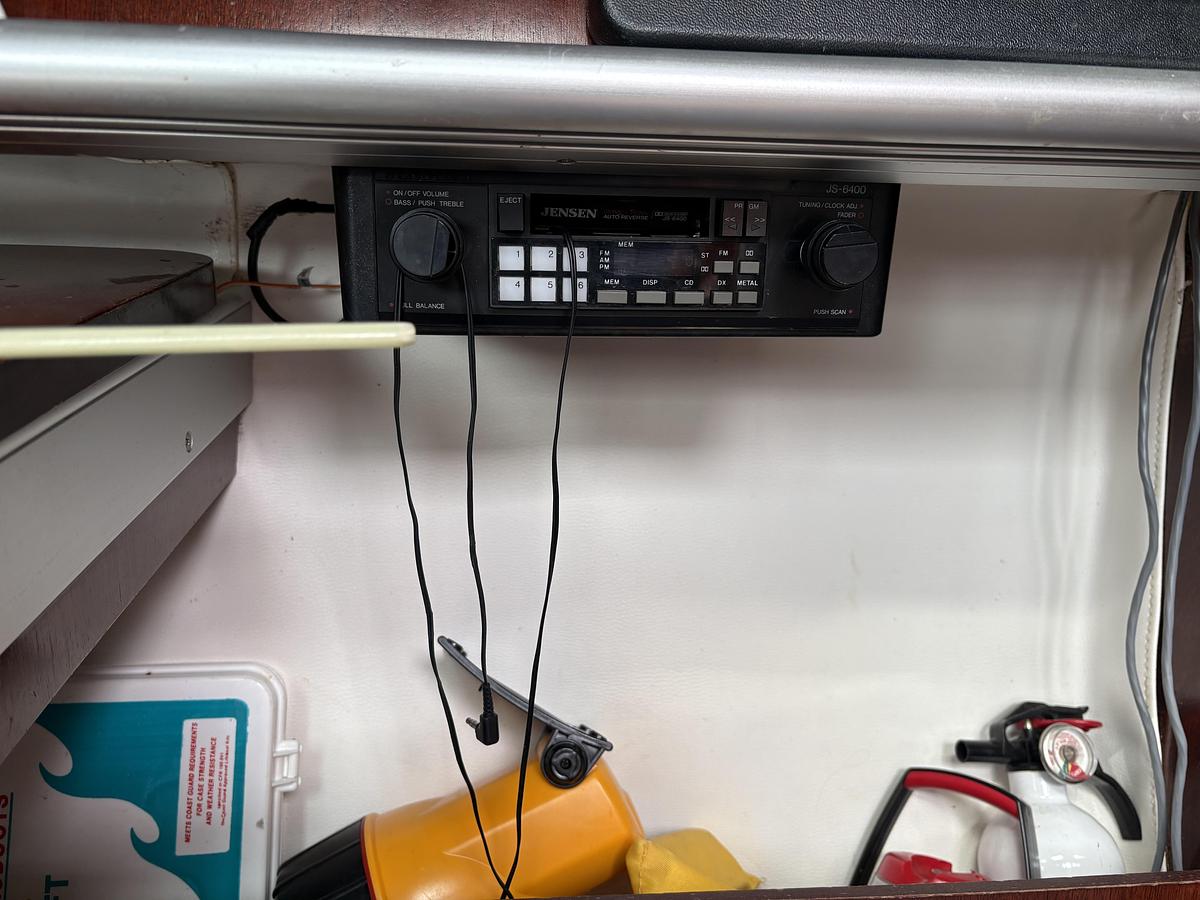 Used 1989 Beneteau 32s5