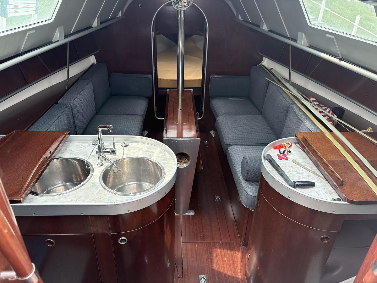 Used 1989 Beneteau 32s5