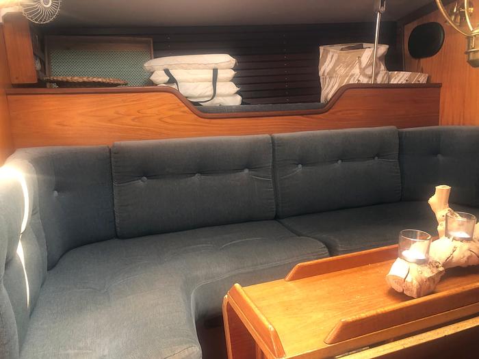 Used 1985 Beneteau First 42