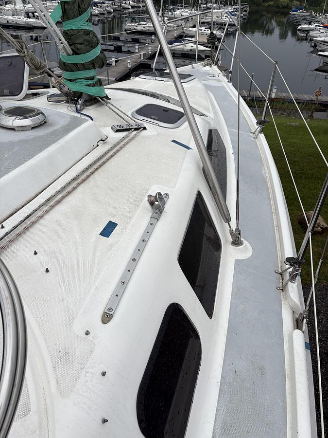Used 1997 Hunter 310