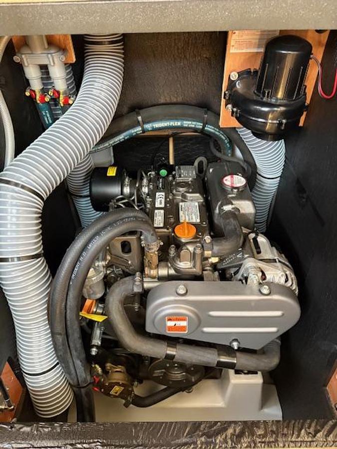 Used 2018 Jeanneau Sun Odyssey 389